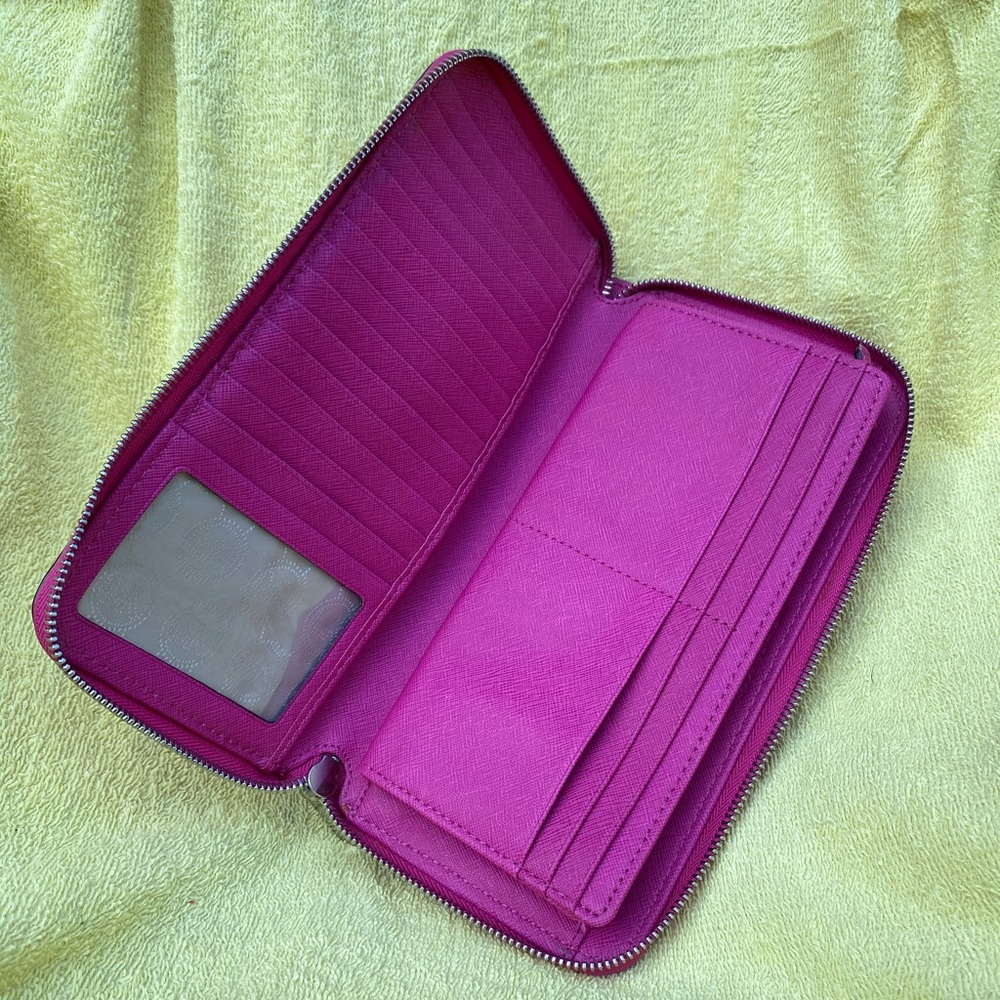 Michael Kors wallet